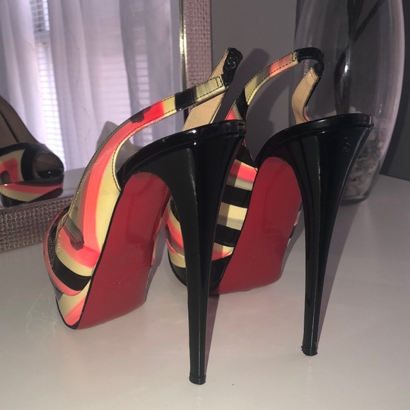Authentic Christian louboutin - Picture 2 of 3